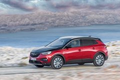 opel-grandland-x-plug-in-hybrid-2