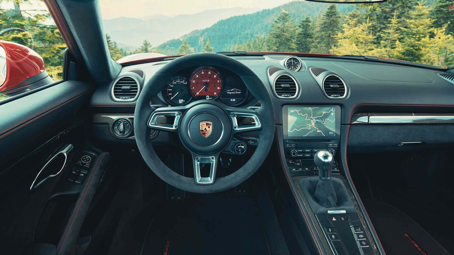 porsche-718-cayman-gts-4-0-2