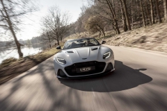 aston-martin-dbs-superleggera-volante-2