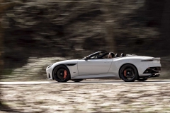 aston-martin-dbs-superleggera-volante-4