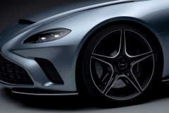 aston-martin-v12-speedster-5