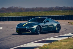 aston-martin-vantage-amr-2