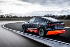 2020-audi-e-tron-s-exclusive-12