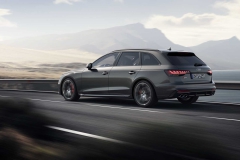 2020-audi-s4-avant-1