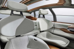 2019-audi-ai-me-concept (13)