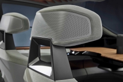 2019-audi-ai-me-concept (20)