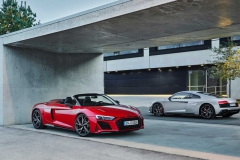2020-audi-r8-rwd-14