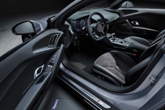 2020-audi-r8-rwd-24