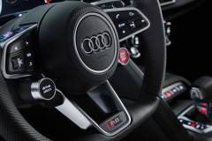 2020-audi-r8-rwd-27