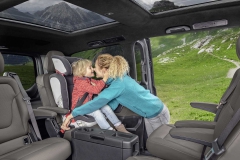 mercedes-benz-new-v-class (11)