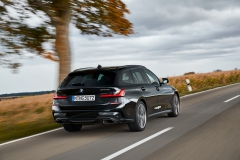 P90373317_highRes_the-new-bmw-m340i-xd