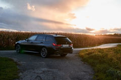 P90373342_highRes_the-new-bmw-m340i-xd