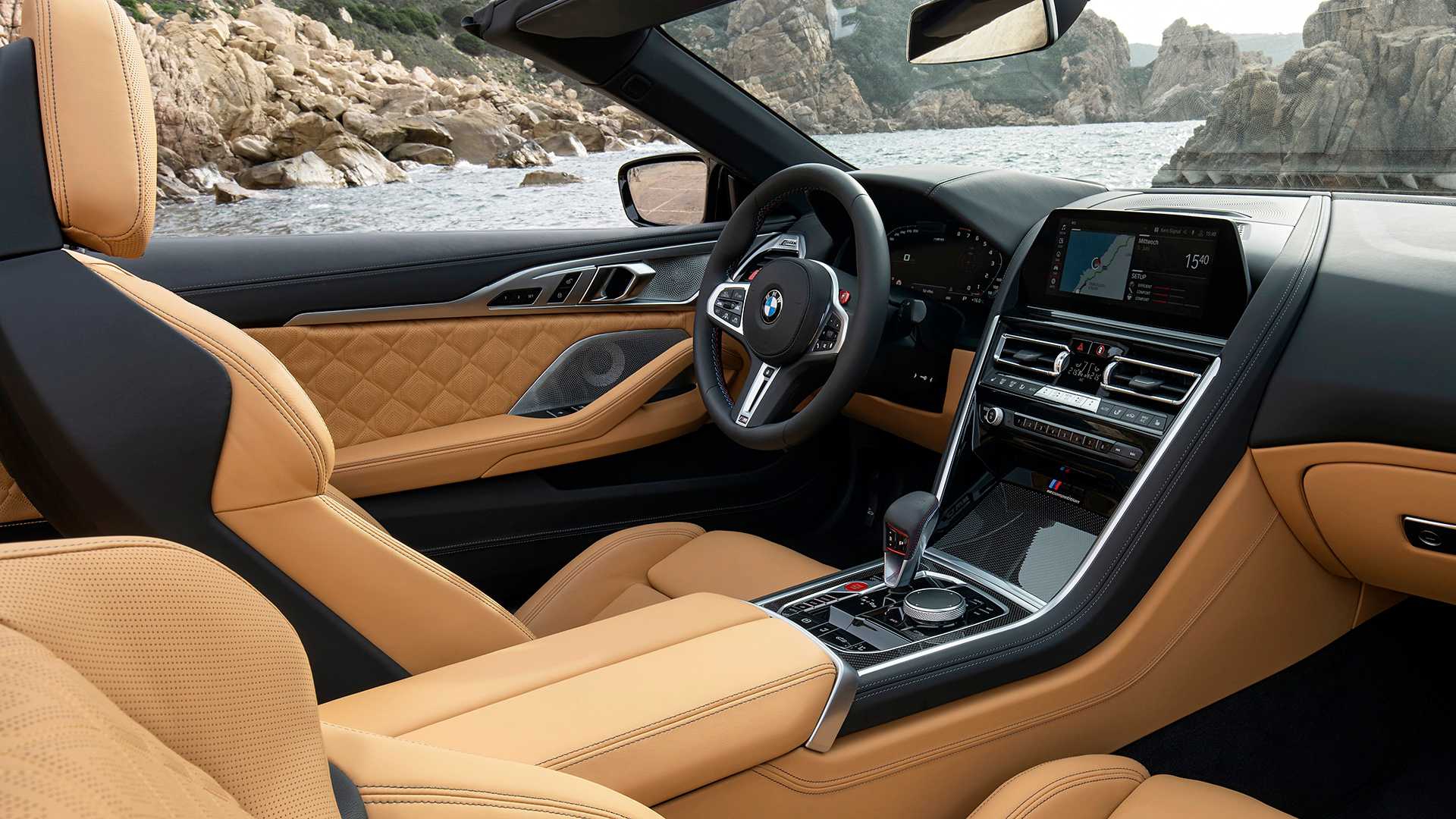 2019-bmw-m8-cabriolet-10