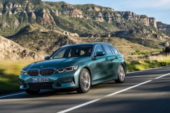 bmw-3er-touring-2019-luxury-line-16
