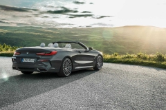 2019-bmw-8-series-convertible (12)