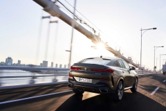 2020-bmw-x6-13