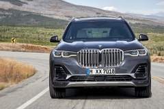 2019-bmw-x7 (14)