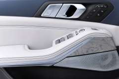 2019-bmw-x7 (38)
