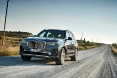 2019-bmw-x7 (8)