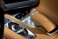2020-chevrolet-corvette-stingray-24