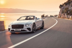 2019-bentley-continental-gt-convertible-unveiled-207-mph-luxury-droptop