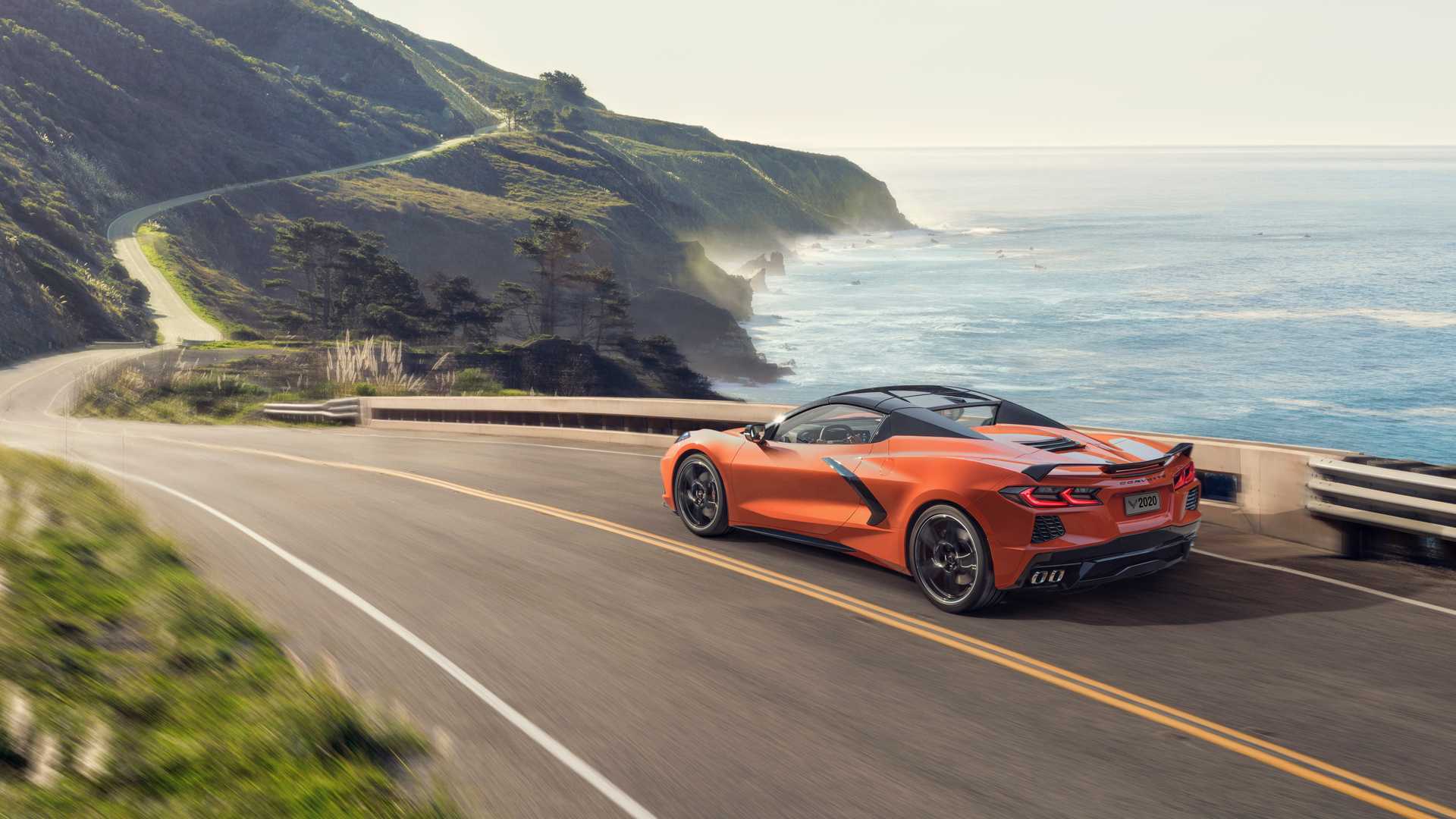 2020-chevrolet-corvette-convertible-3