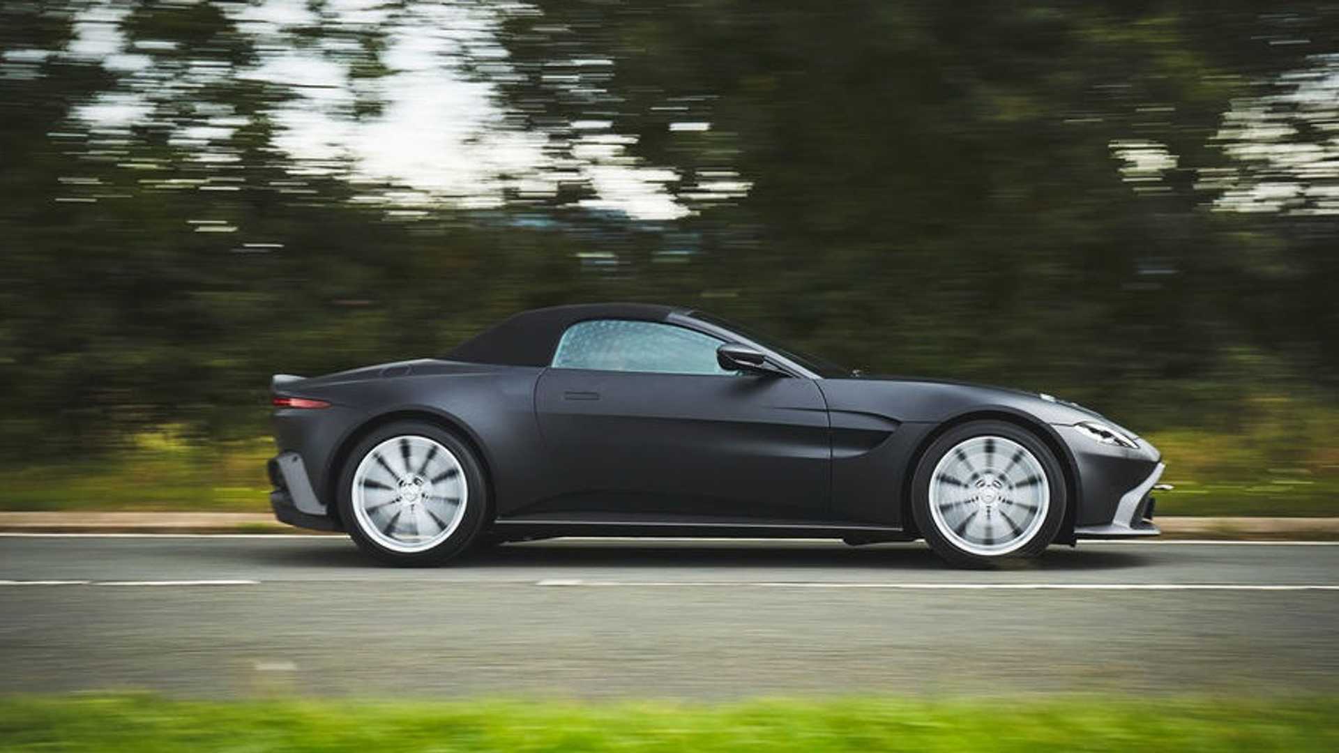 2021-aston-martin-vantage-roadster-prototype-1