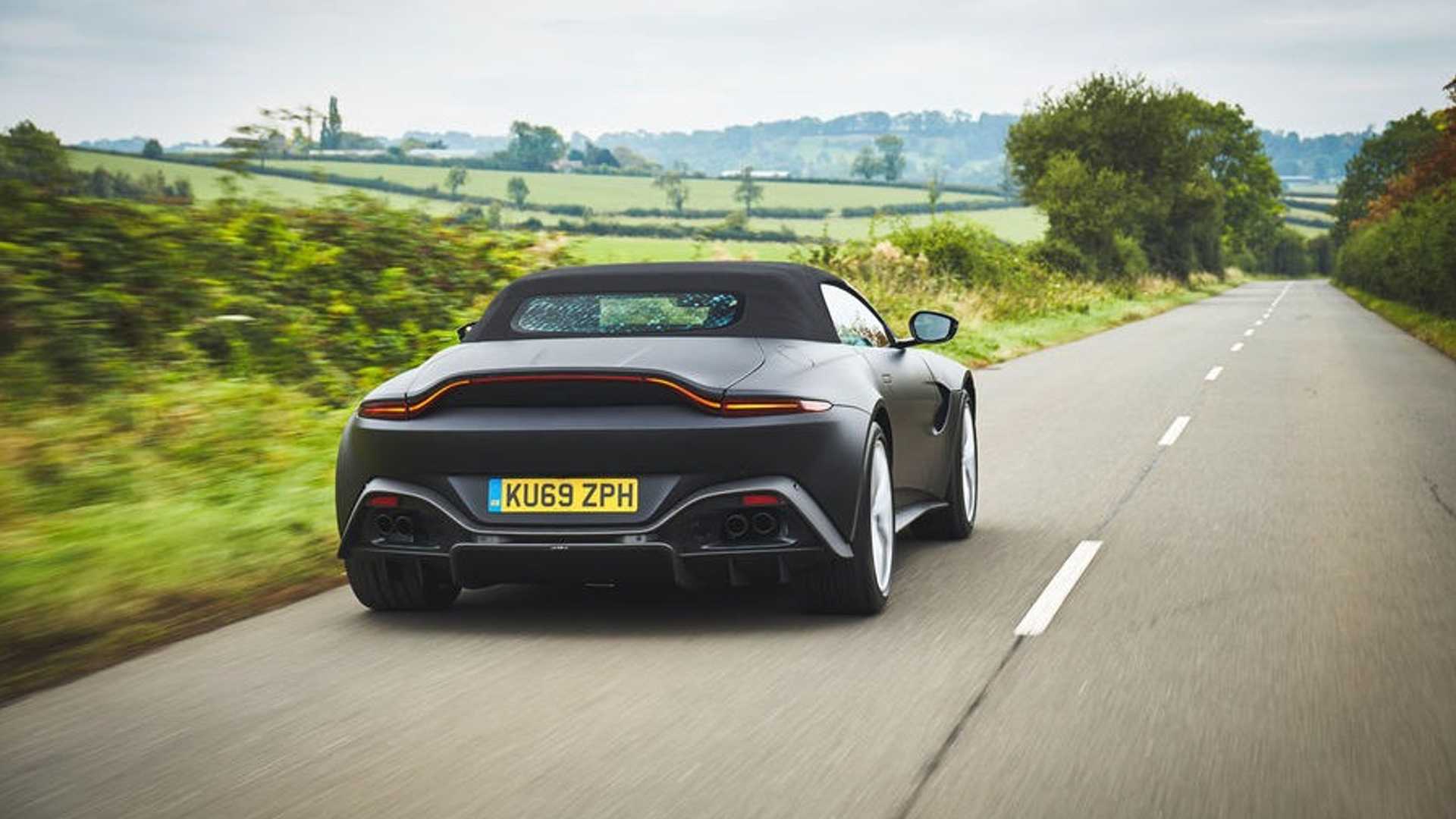2021-aston-martin-vantage-roadster-prototype-2