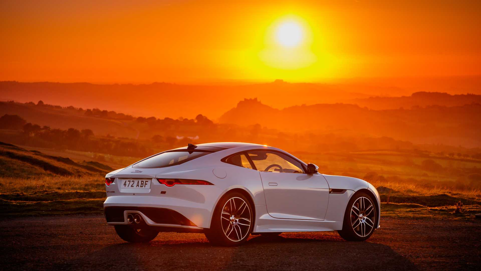 2020-jaguar-f-type-checkered-flag-edition (9)