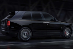 rolls-royce-cullinan-black-badge-1