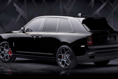 rolls-royce-cullinan-black-badge