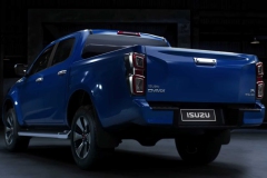 2020-isuzu-d-max-13