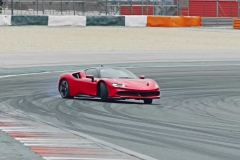 ferrari-sf90-stradale-12
