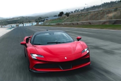 ferrari-sf90-stradale-15