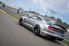 2020-ford-mustang-shelby-gt350r-4