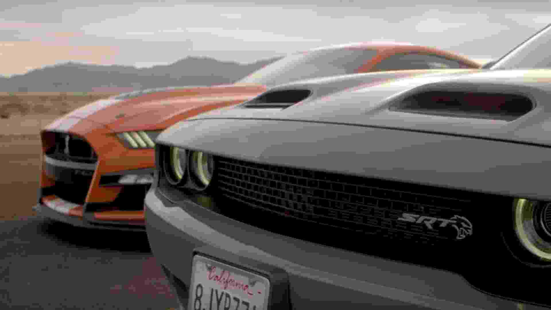 shelby-gt500-vs-hellcat-is-the-drag-race-we-were-waiting-for-2