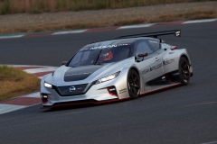 2018 LEAF NISMO RC track 10-source