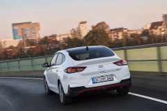 2019-hyundai-i30-fastback-n-line (18)