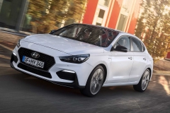 2019-hyundai-i30-fastback-n-line (20)