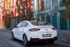 2019-hyundai-i30-fastback-n-line (21)