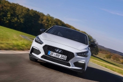 2019-hyundai-i30-fastback-n-line (4)