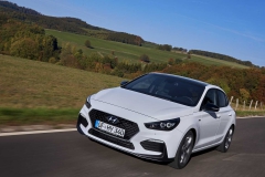 2019-hyundai-i30-fastback-n-line (5)