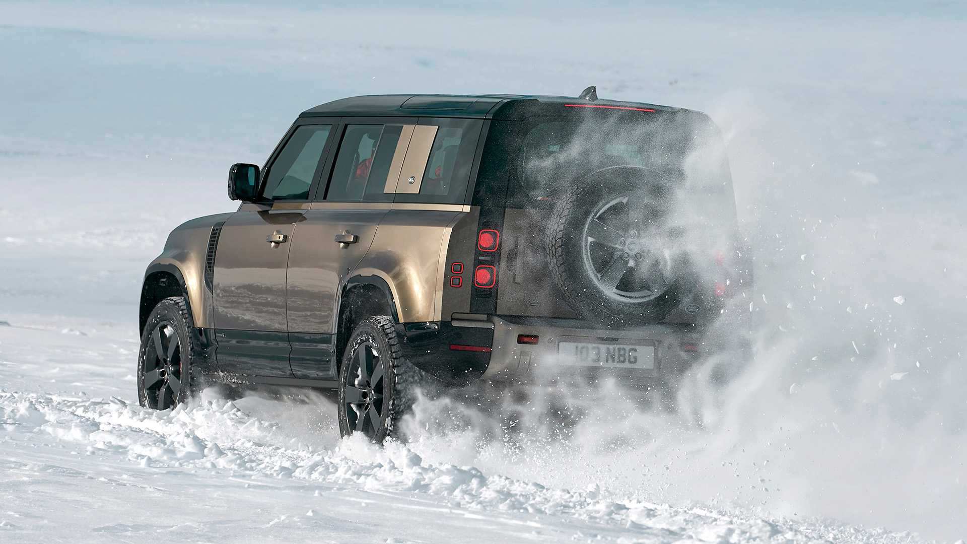 land-rover-defender-2020my-27