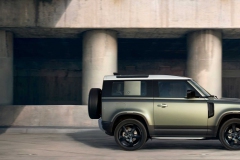 land-rover-defender-2020my-18