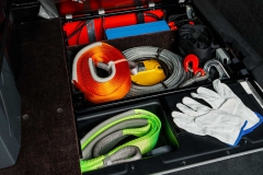 mobile-malaria-project-land-rover-discovery (7)
