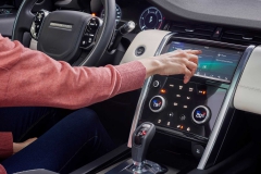 2020-land-rover-discovery-sport-23