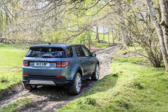 2020-land-rover-discovery-sport-38