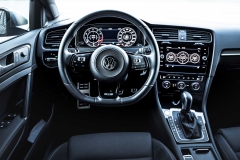 manhart-rs450-based-on-the-vw-golf-r-7