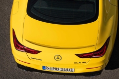 2020-mercedes-amg-cla-35-coupe (23)