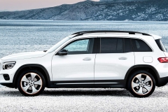 mercedes-benz-glb-11
